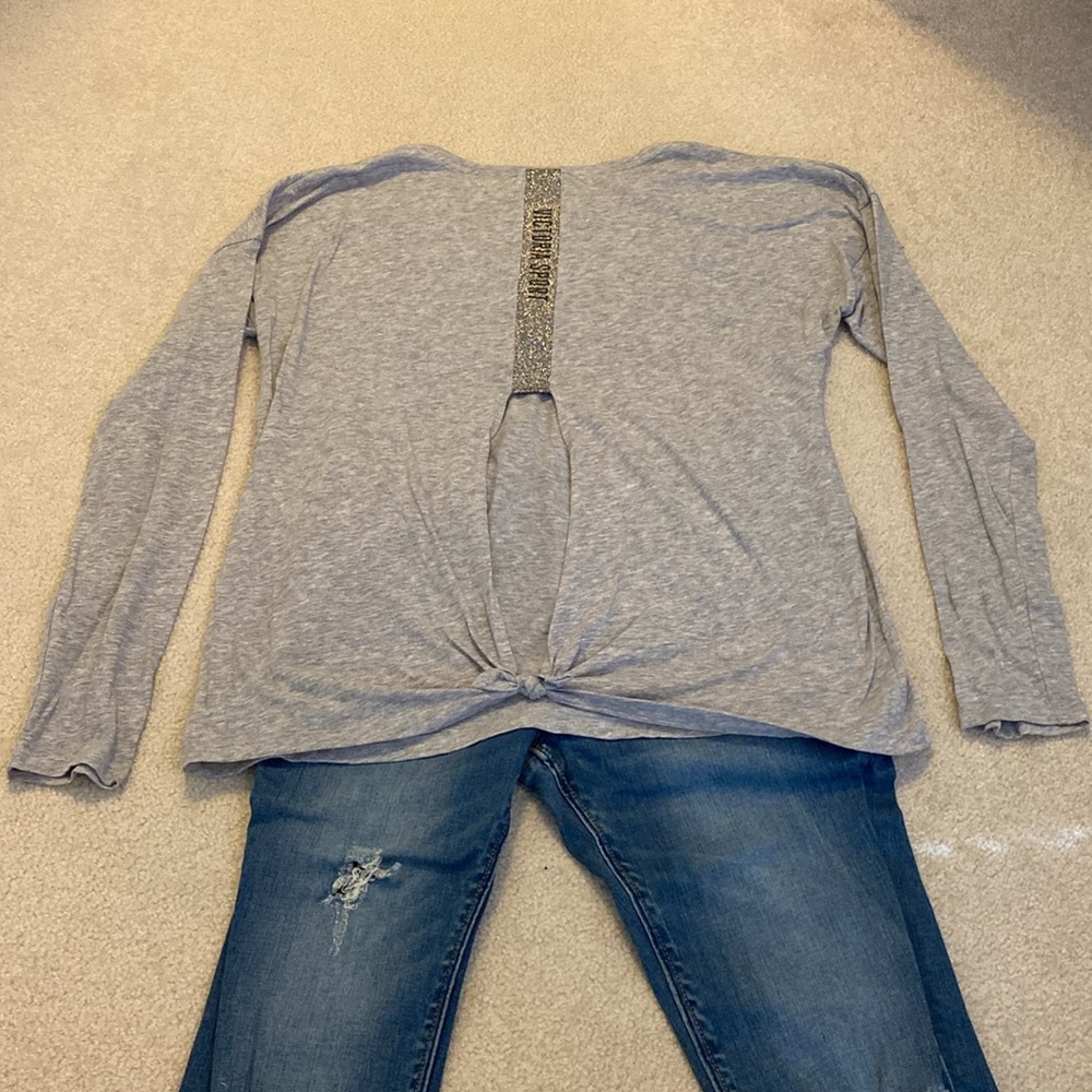 NWOT Open back long sleeve tee
